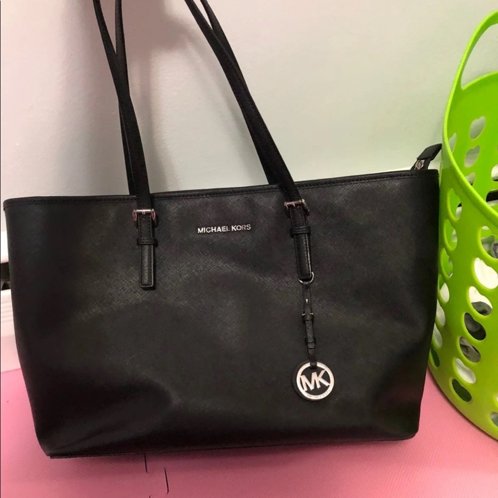 Michael kors tote bag